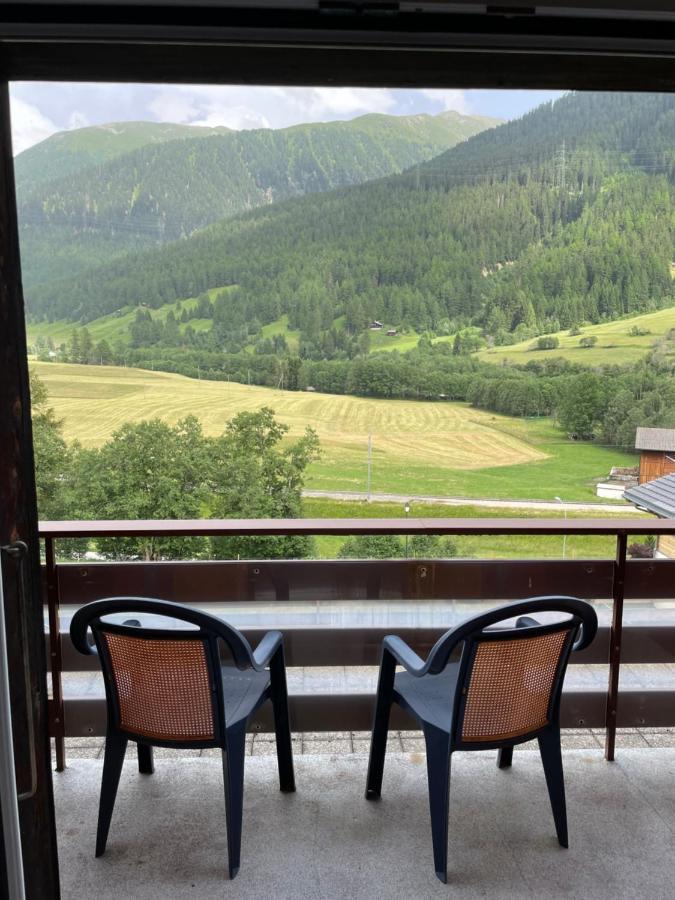Hotel Restaurant Gommerhof Reckingen Exterior photo
